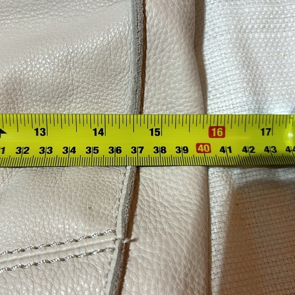 The Sak “Silverlake City” Leather Hobo Tote Bag - Picture 13 of 15